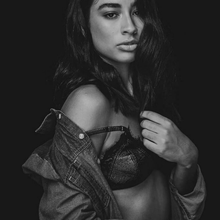 LARISSA - Janair Models (10)