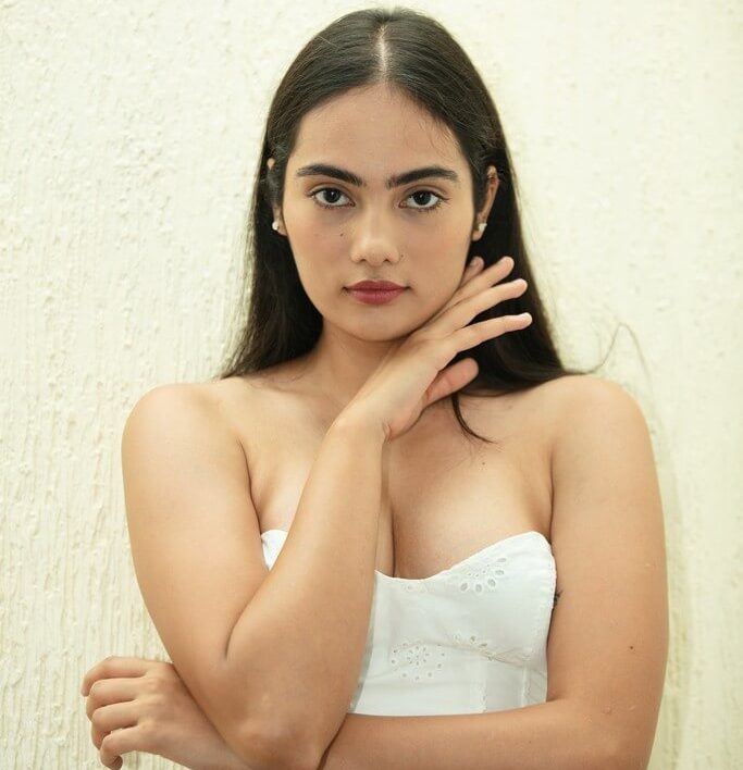 VANSHIKA - Janair Models (17)